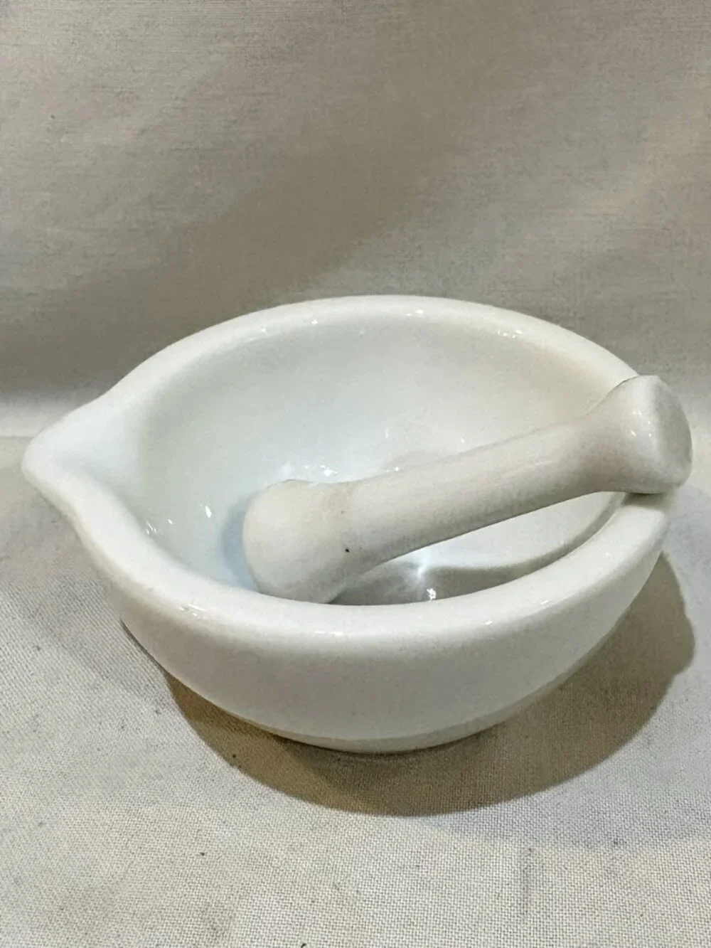VTG White Porcelain Mortar & Pestle for Kitchen and Pharmacy Made in France